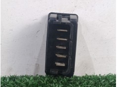 Recambio de mando elevalunas delantero izquierdo para citroën saxo 1.4 referencia OEM IAM    2