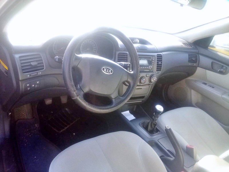 kia magentis ii (mg) del año 2025