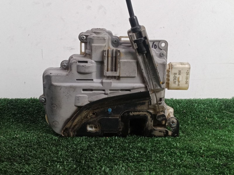 Recambio de cerradura puerta delantera izquierda para seat leon (1p1) 1.9 tdi referencia OEM IAM  ELECTRICA - 9.PINES 