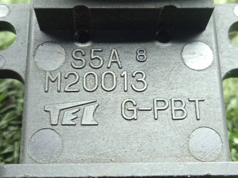 Recambio de mando elevalunas trasero derecho para honda cr-v (rd8) 2.2 ctdi referencia OEM IAM M20013  