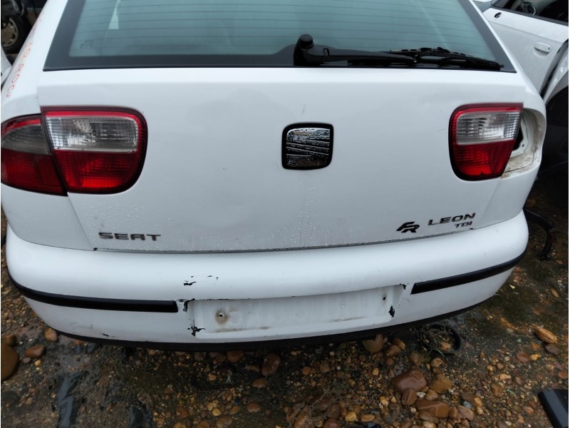Recambio de porton trasero para seat leon (1m1) 1.9 tdi referencia OEM IAM   