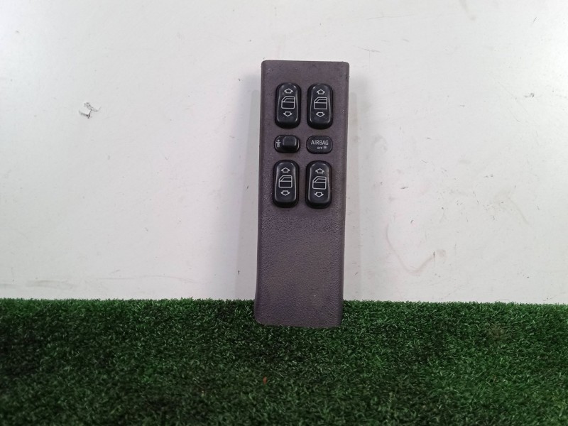 Recambio de mando elevalunas delantero izquierdo para mercedes-benz clase a (w168) a160 cdi referencia OEM IAM  4 BOTONES 