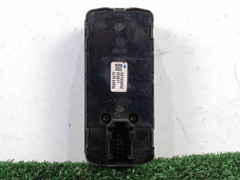 Recambio de mando elevalunas delantero izquierdo para opel vectra c berlina referencia OEM IAM  VECTRA.C 2.BOTONES