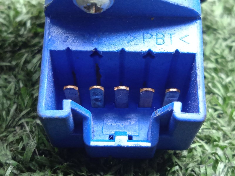 Recambio de mando elevalunas delantero derecho para mg serie 25 (rf) 1.4 16v cat referencia OEM IAM   