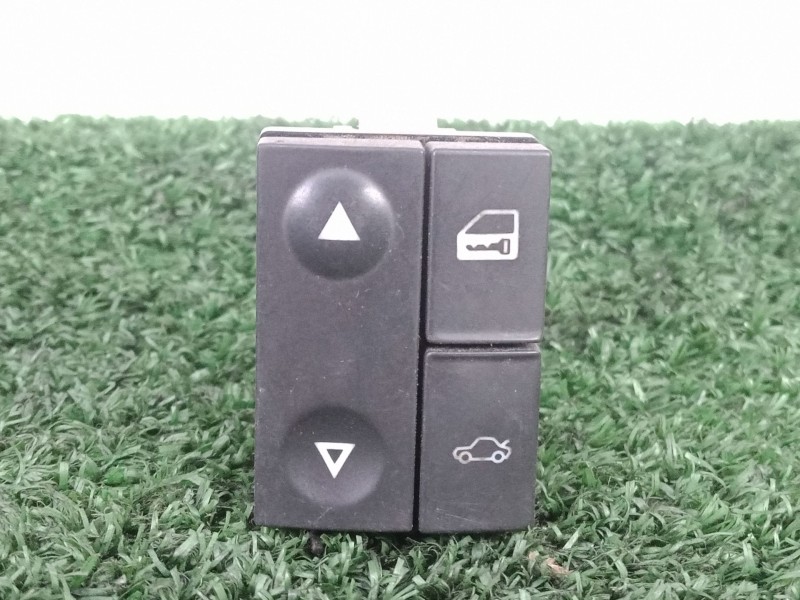 Recambio de mando elevalunas delantero derecho para opel vectra c berlina referencia OEM IAM   