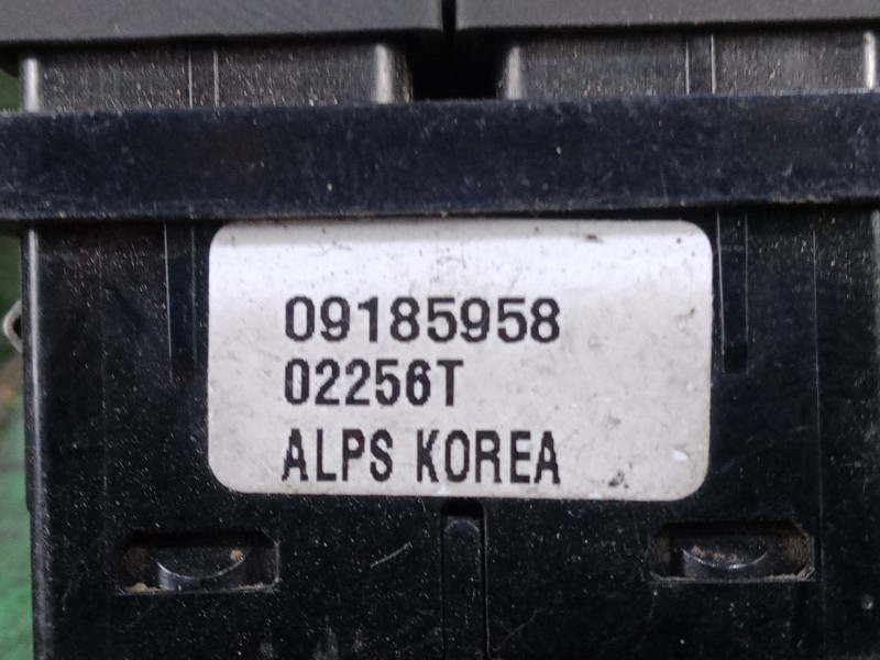 Recambio de mando elevalunas delantero derecho para opel vectra c berlina referencia OEM IAM   