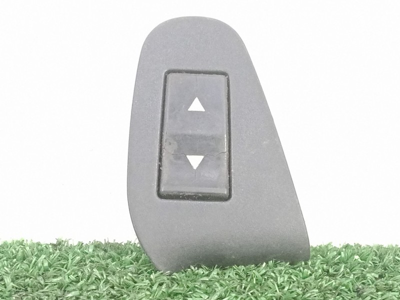 Recambio de mando elevalunas delantero derecho para fiat stilo (192) referencia OEM IAM   