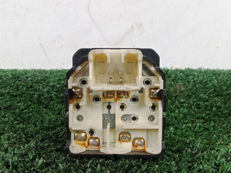 Recambio de mando elevalunas delantero izquierdo para daewoo kalos 1.2 cat referencia OEM IAM  2.BOTONES 