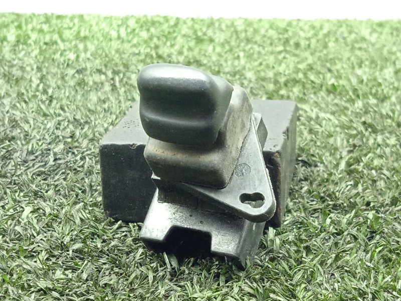 Recambio de mando elevalunas trasero derecho para honda cr-v (rd1/3) 2.0 16v cat referencia OEM IAM   