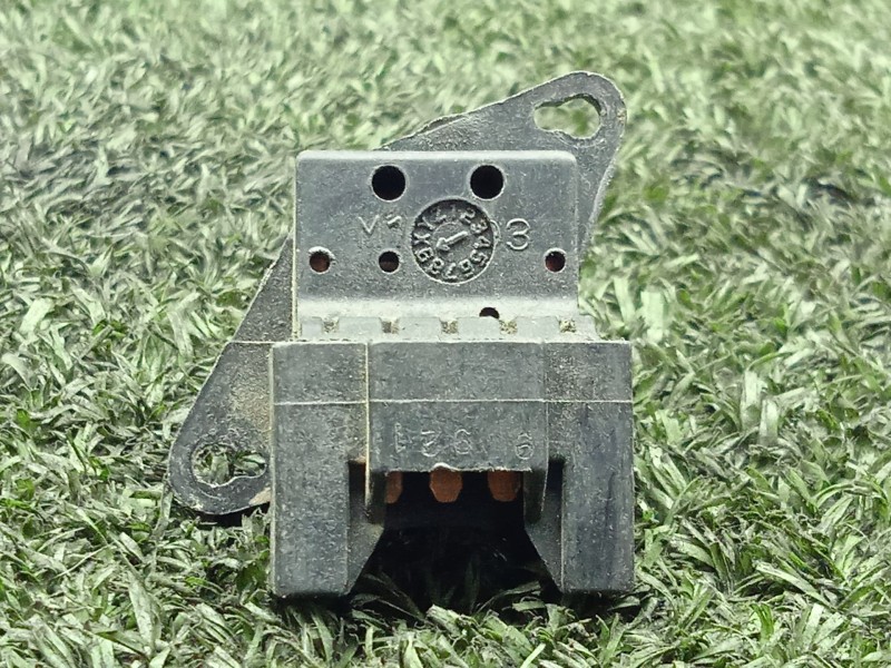 Recambio de mando elevalunas trasero derecho para honda cr-v (rd1/3) 2.0 16v cat referencia OEM IAM   