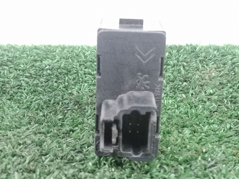 Recambio de mando elevalunas trasero izquierdo para peugeot 307 (s1) 2.0 hdi cat referencia OEM IAM   