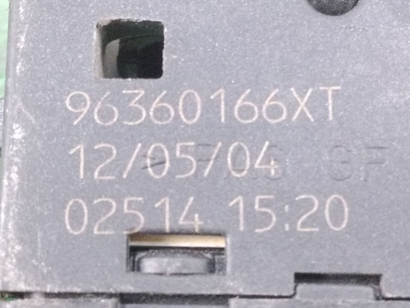 Recambio de mando elevalunas trasero izquierdo para peugeot 307 (s1) 2.0 hdi cat referencia OEM IAM   