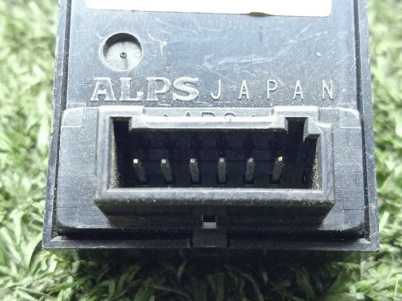 Recambio de mando elevalunas delantero derecho para mg serie 75 (rj) 2.0 16v cdt referencia OEM IAM   