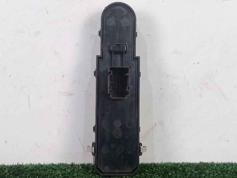 Recambio de mando elevalunas delantero izquierdo para fiat croma (194) referencia OEM IAM  4 BOTONES 