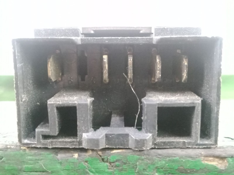 Recambio de mando elevalunas delantero izquierdo para fiat seicento (187) referencia OEM IAM   