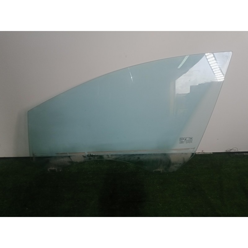 Recambio de luna delantera izquierda para ford kuga (cbv) 2.0 tdci cat referencia OEM IAM  TINTADO AZUL 