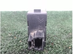 Recambio de mando elevalunas trasero izquierdo para peugeot 307 break / sw (s1) 2.0 hdi fap cat referencia OEM IAM    2