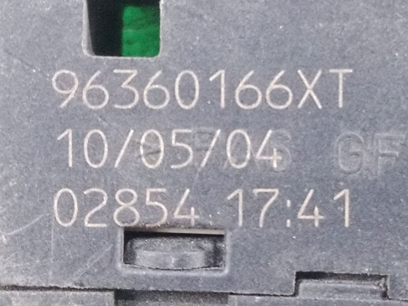 Recambio de mando elevalunas trasero derecho para peugeot 307 (s1) 2.0 hdi cat referencia OEM IAM 96360166XT  