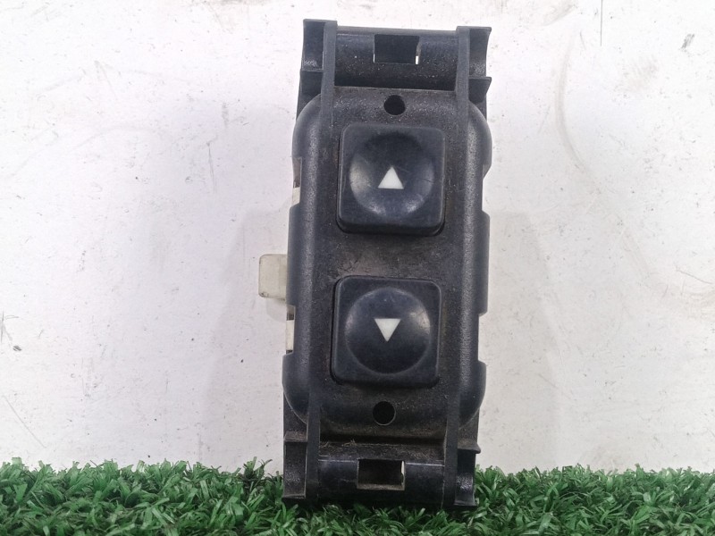 Recambio de mando elevalunas delantero derecho para fiat tempra berlina (159) referencia OEM IAM   