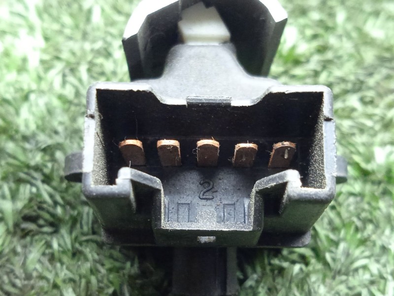 Recambio de mando elevalunas delantero izquierdo para mg mg zr 1.4 16v cat referencia OEM IAM   