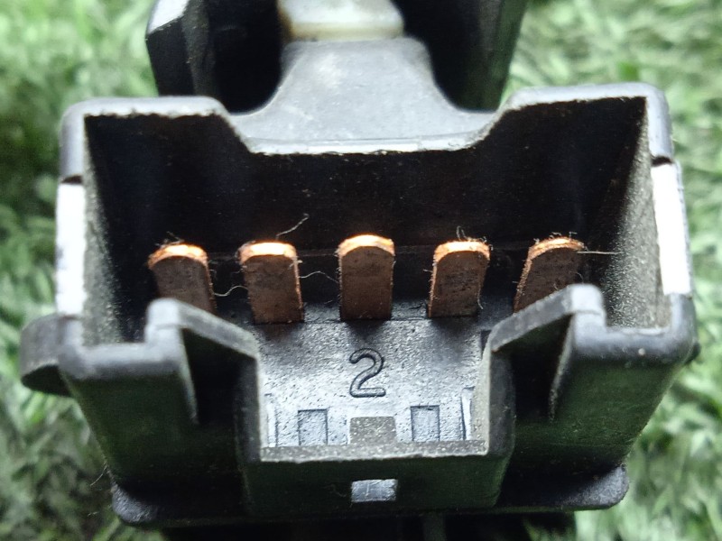 Recambio de mando elevalunas delantero izquierdo para mg serie 25 (rf) 1.4 16v cat referencia OEM IAM   