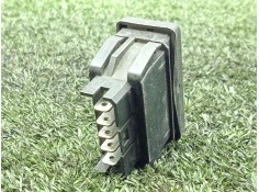 Recambio de mando elevalunas delantero derecho para citroën saxo 1.5 diesel referencia OEM IAM    2