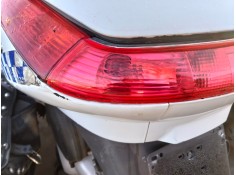 Recambio de piloto trasero central para piaggio x8 x8 125 (m36) referencia OEM IAM    2