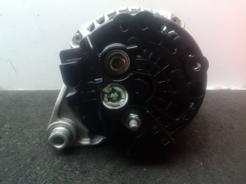 Recambio de alternador para audi a4 b6 descapotable (8h7) 2.5 tdi referencia OEM IAM LRA01975 - 0124525008 LUCAS 