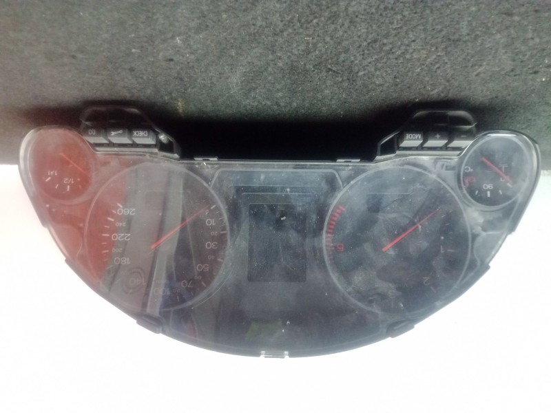 Recambio de cuadro instrumentos para audi a4 b6 descapotable (8h7) 2.5 tdi referencia OEM IAM 8H0920930F - 0263642127D BOSCH 