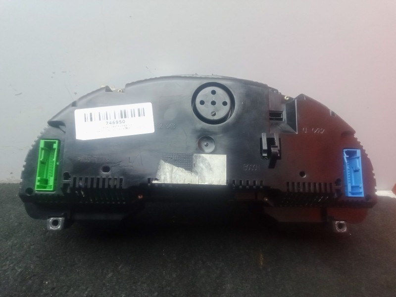 Recambio de cuadro instrumentos para audi a4 b6 descapotable (8h7) 2.5 tdi referencia OEM IAM 8H0920930F - 0263642127D BOSCH 
