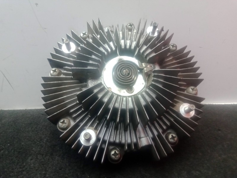 Recambio de ventilador viscoso motor para nissan nt400 cabstar (f24m) 35.14, 45.14 referencia OEM IAM   