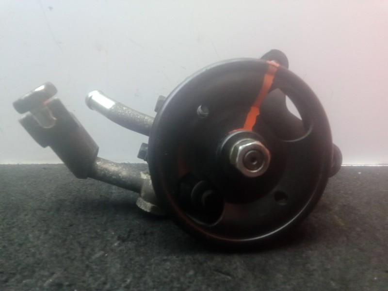 Recambio de bomba direccion para nissan nt400 cabstar (f24m) 35.14, 45.14 referencia OEM IAM   