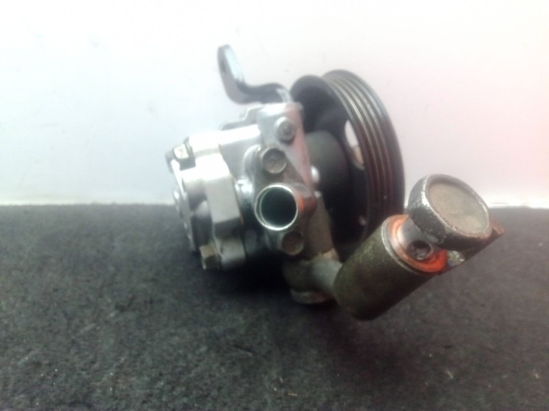 Recambio de bomba direccion para nissan nt400 cabstar (f24m) 35.14, 45.14 referencia OEM IAM   