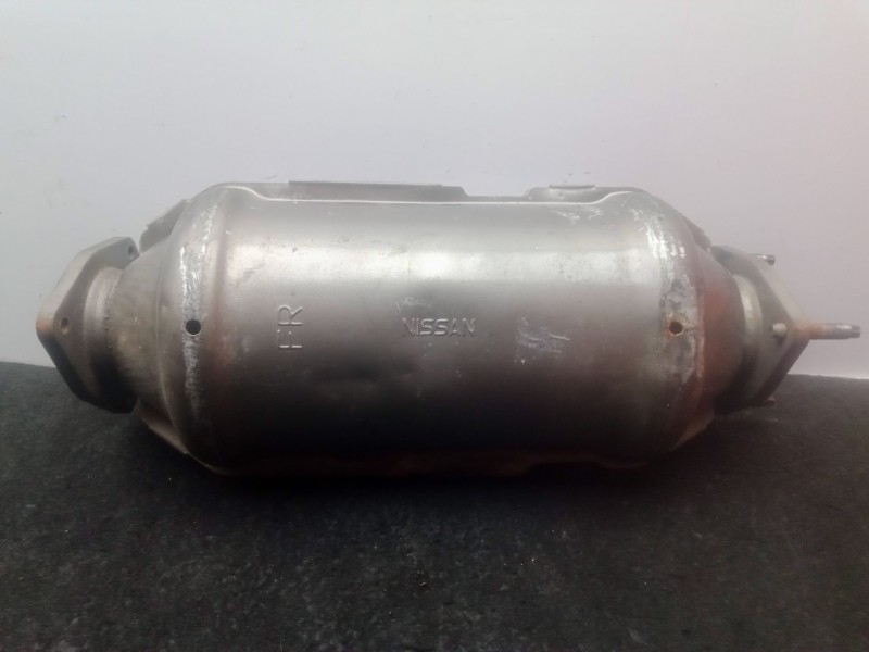 Recambio de catalizador para nissan nt400 cabstar (f24m) 35.14, 45.14 referencia OEM IAM   