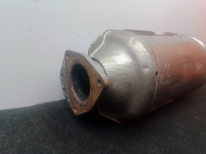 Recambio de catalizador para nissan nt400 cabstar (f24m) 35.14, 45.14 referencia OEM IAM   