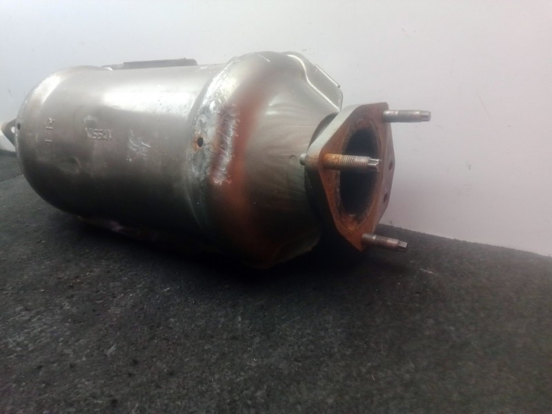 Recambio de catalizador para nissan nt400 cabstar (f24m) 35.14, 45.14 referencia OEM IAM   