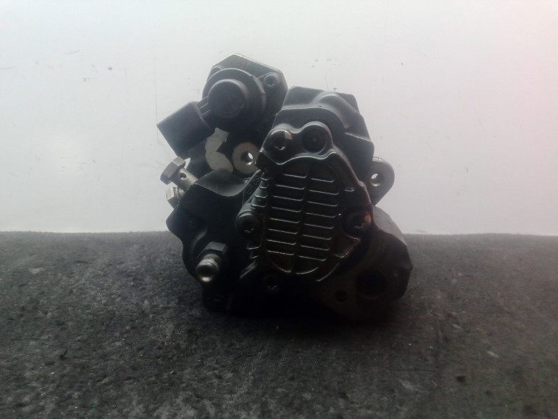 Recambio de bomba inyeccion para audi a6 c6 (4f2) 3.0 tdi quattro referencia OEM IAM 0445010090 - 059130755E  