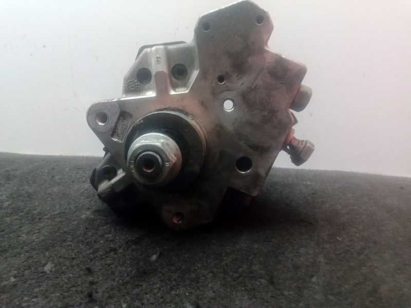 Recambio de bomba inyeccion para audi a6 c6 (4f2) 3.0 tdi quattro referencia OEM IAM 0445010090 - 059130755E  