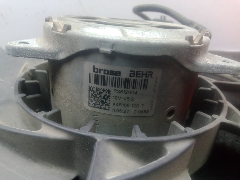 Recambio de electroventilador para opel insignia a (g09) 2.0 cdti (68) referencia OEM IAM P3612004 - A451061207  
