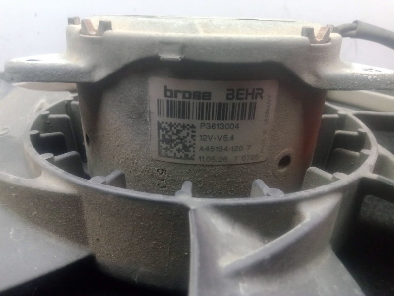 Recambio de electroventilador para opel insignia a (g09) 2.0 cdti (68) referencia OEM IAM P3613004 - A451541207  