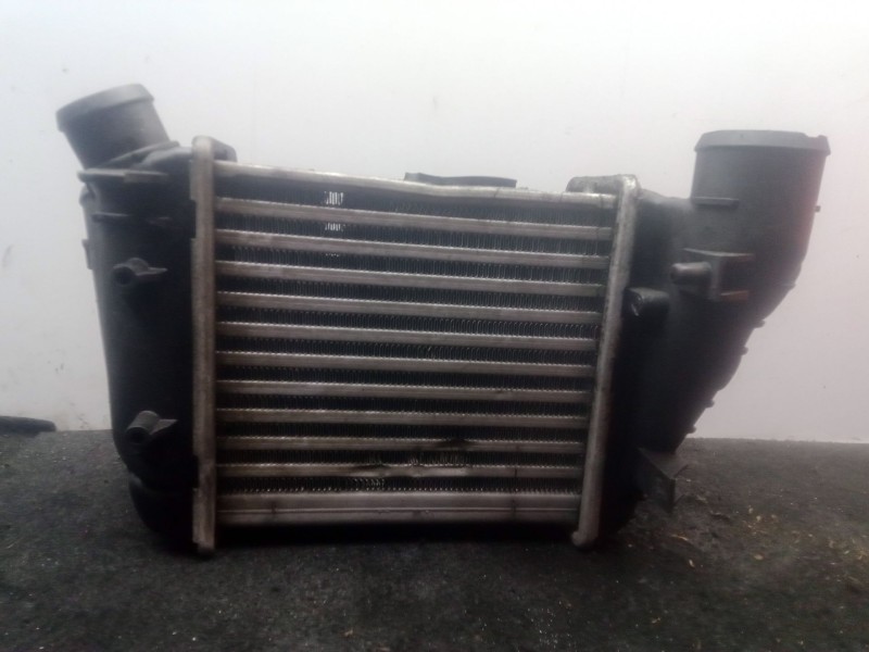 Recambio de intercooler para audi a4 b6 descapotable (8h7) 2.5 tdi referencia OEM IAM 8E0145806C  