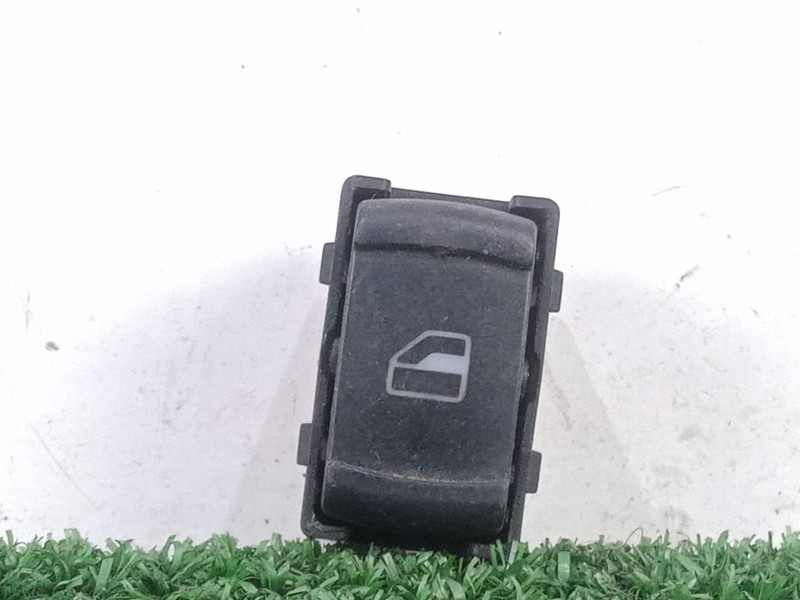 Recambio de mando elevalunas delantero derecho para volkswagen bora berlina (1j2) 1.9 tdi referencia OEM IAM 3B0959855B  