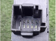 Recambio de mando elevalunas delantero izquierdo para bmw serie 3 compact (e46) 2.0 diesel cat referencia OEM IAM 61318381511 4. 2