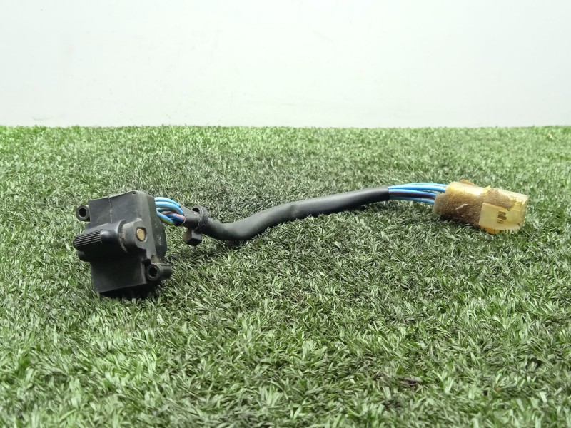 Recambio de mando elevalunas delantero derecho para mg serie 200 (xw) 1.4 16v cat referencia OEM IAM   