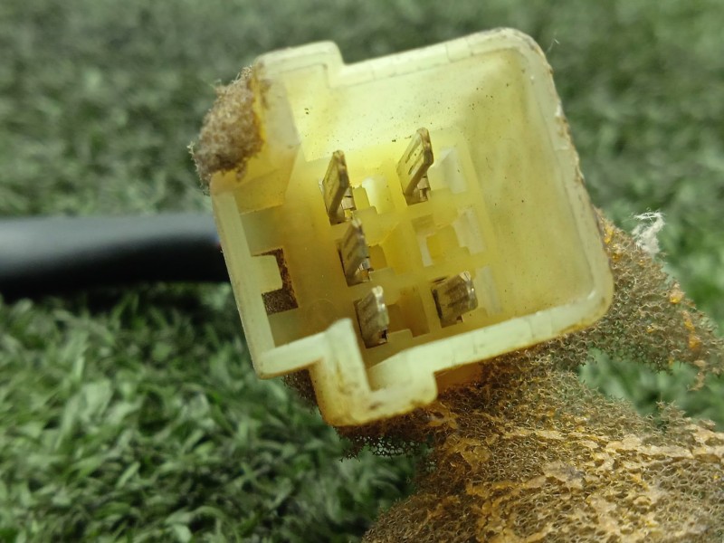 Recambio de mando elevalunas delantero derecho para mg serie 200 (xw) 1.4 16v cat referencia OEM IAM   