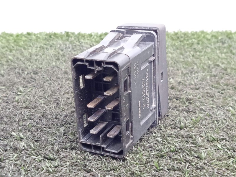 Recambio de mando elevalunas delantero izquierdo para volvo fl xxx 7.2 diesel referencia OEM IAM 7421043775  