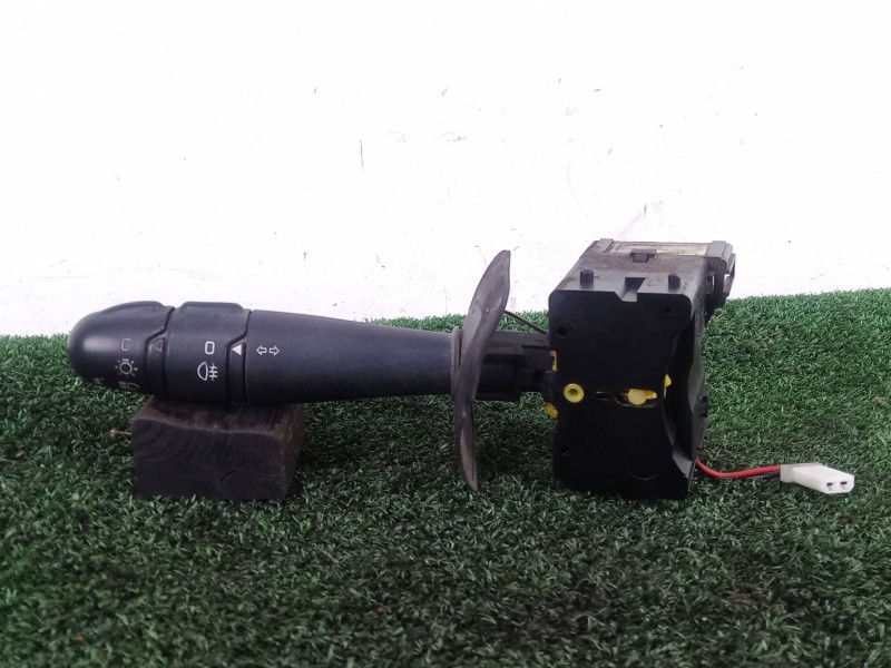 Recambio de mando luces para nissan kubistar furgoneta (x76) 1.5 dci referencia OEM IAM 8200329529 - 345967013  DAV