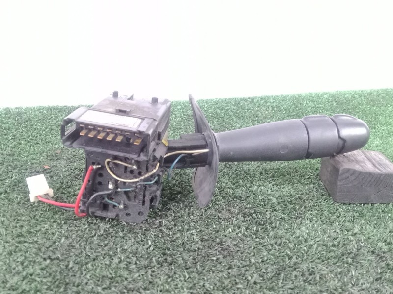 Recambio de mando luces para nissan kubistar furgoneta (x76) 1.5 dci referencia OEM IAM 8200329529 - 345967013  DAV