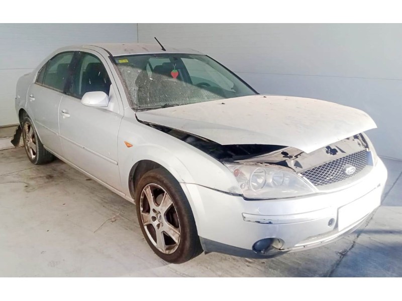 ford mondeo iii sedán (b4y) del año 2001