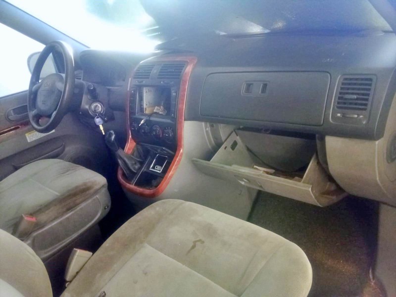 kia carnival ii (gq) del año 2005